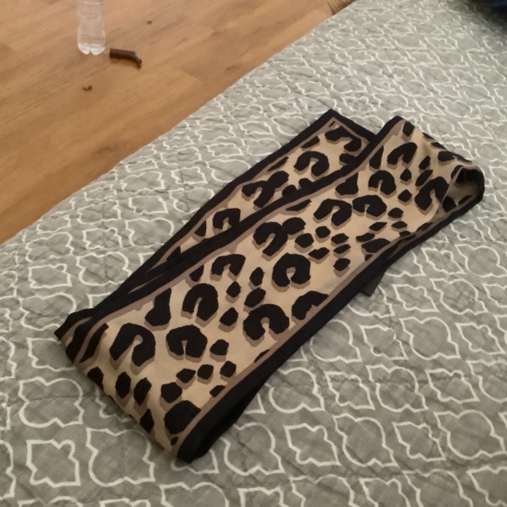Scarf - Picture 2 of 2